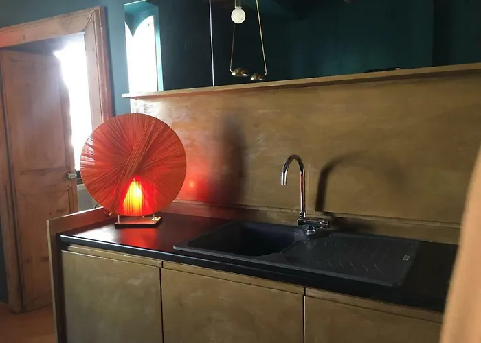Glamour Leonina - Monti Appartement *